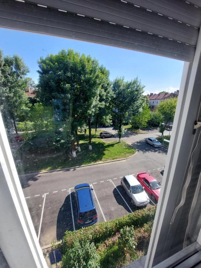 Apartament Dabe Hd Hunedoara Exterior foto